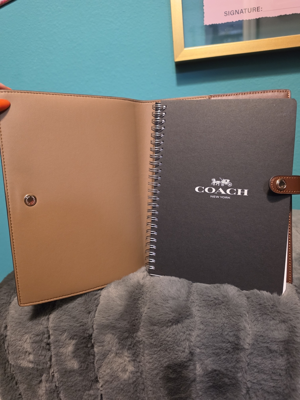 Coach Notebook - Picture 4 of 4